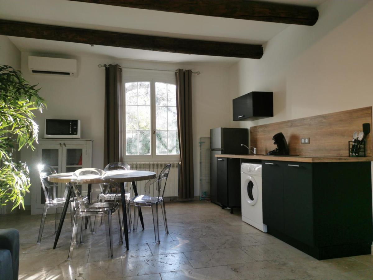 Apartmán La Parenthese Manduel Exteriér fotografie